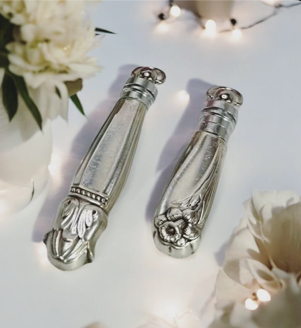 Knife Handle Essential Oil Roller
