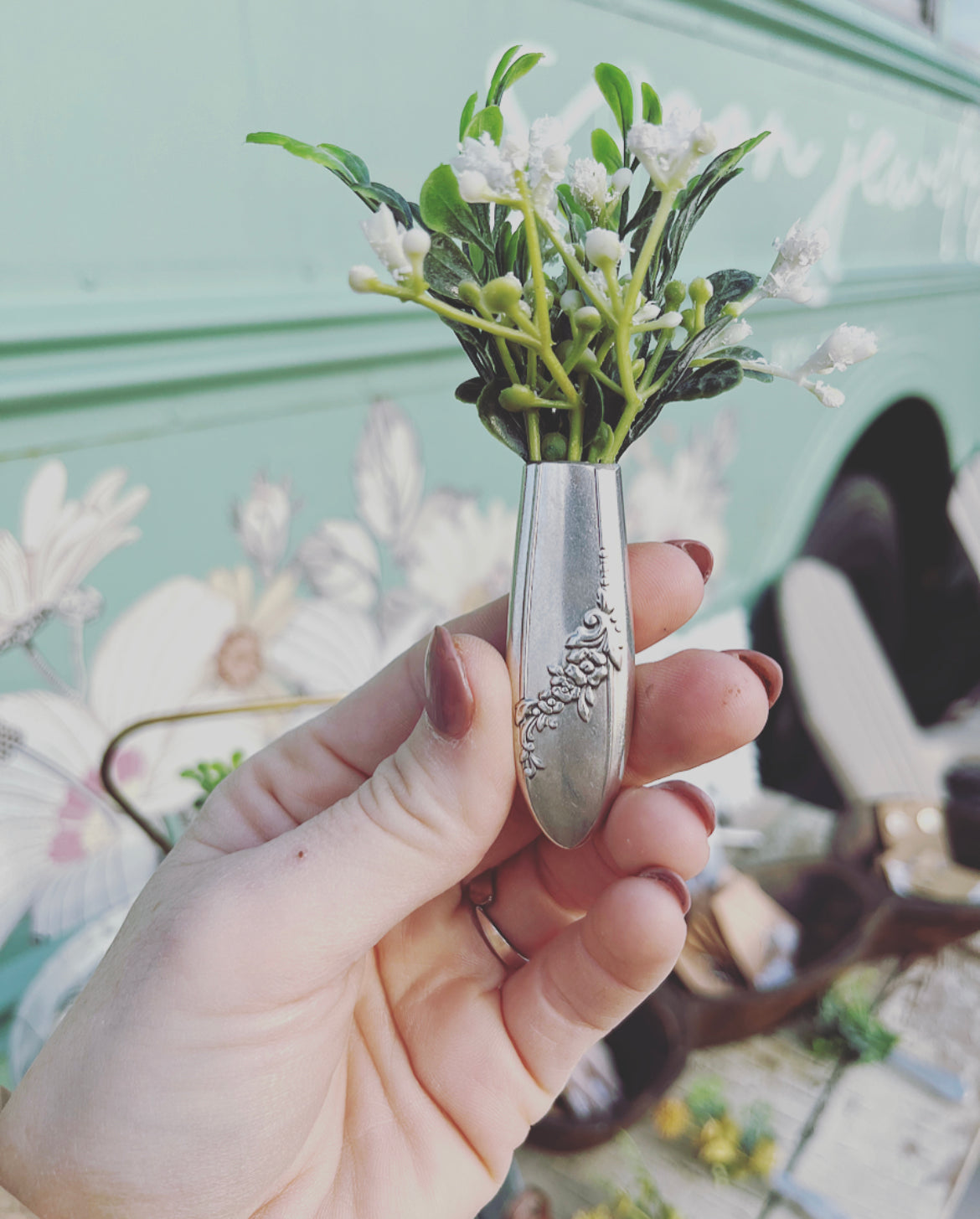 Magnetic Bud Vase