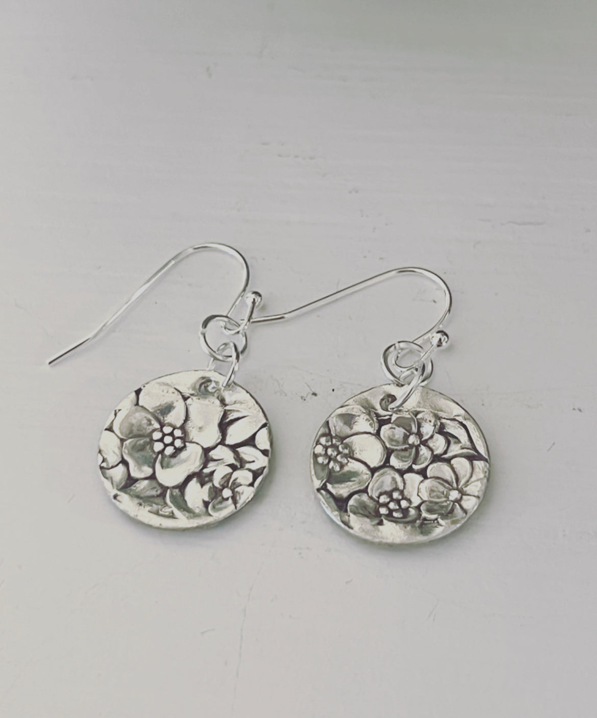 Love Precious Flower Knife Handle Earrings