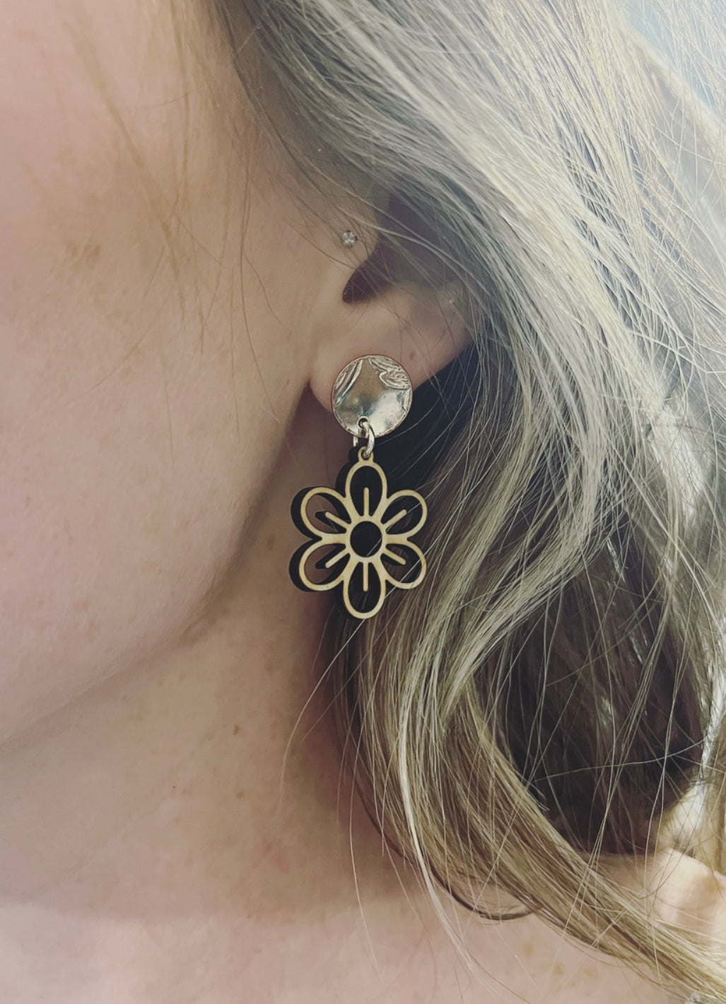 Wooden Daisy Earrings