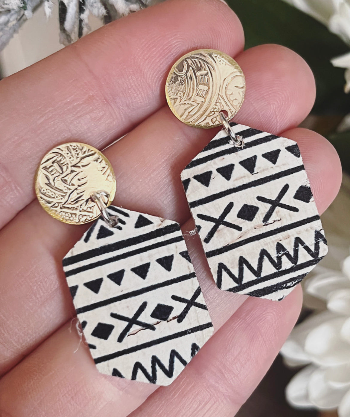 Enchanting Muse: Vintage Tray & Monochrome Tribal Leather Drop Earring