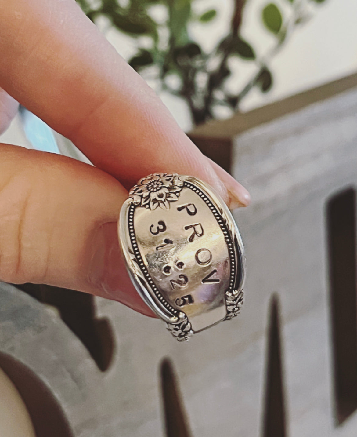 Choose Your Own Bible Verse Spoon Ring in the Remembrance Pattern