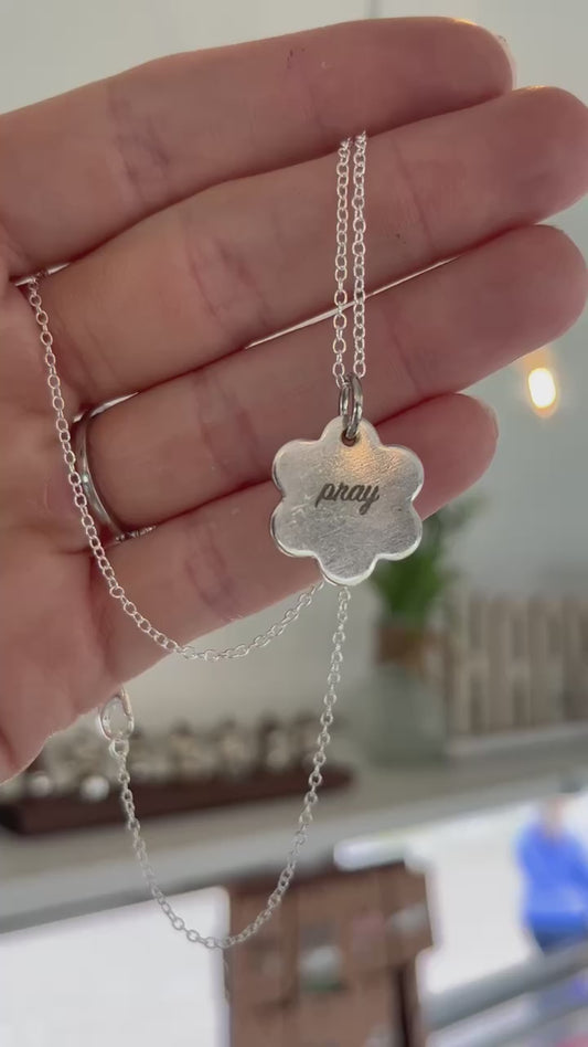 Pray Dainty Daisy Necklace