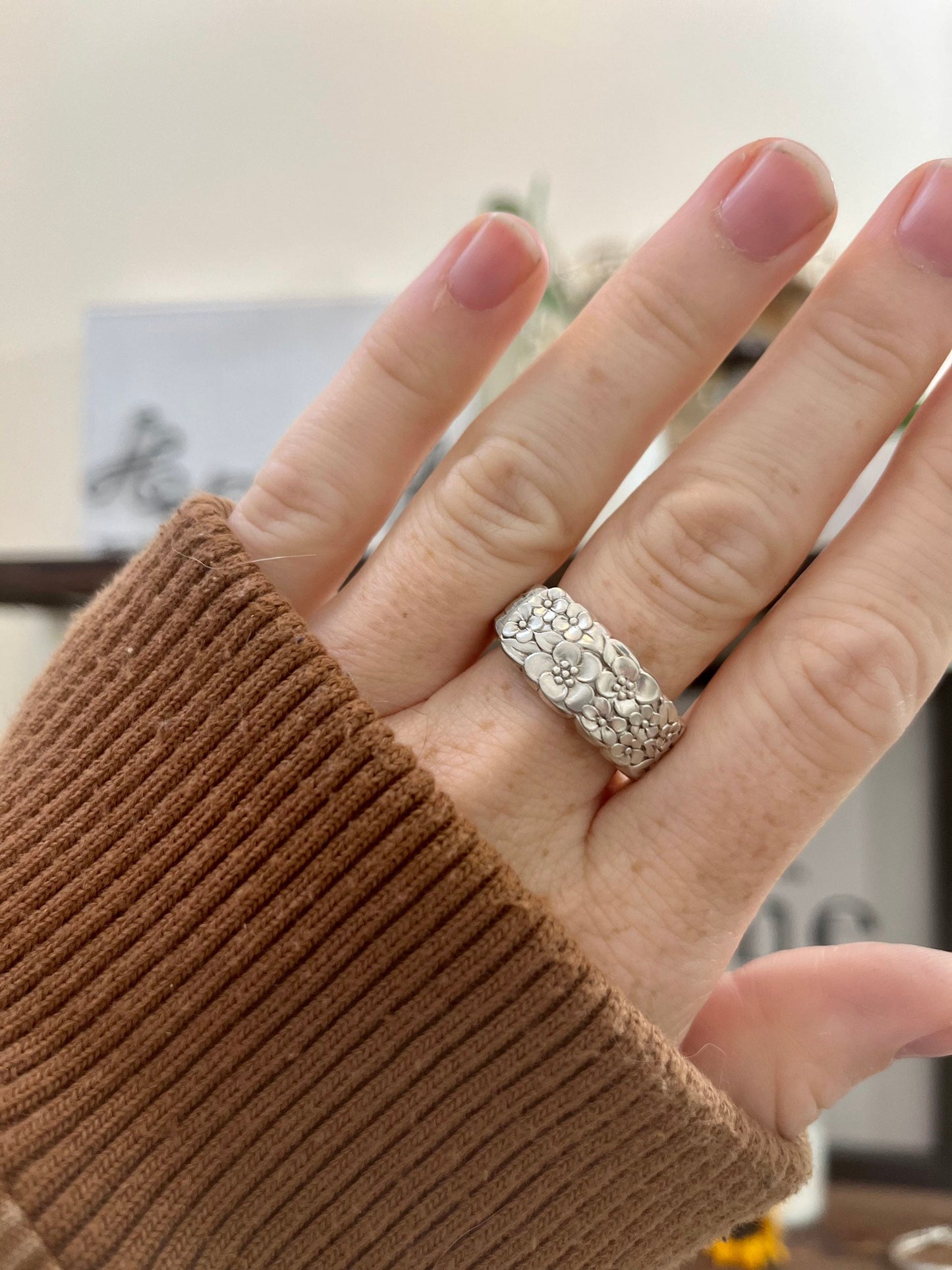 Rare Love/Precious Flower Spoon Ring